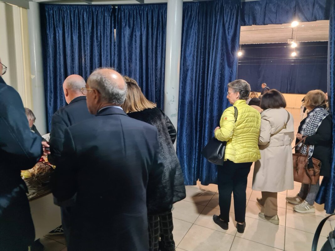 Grande successo per la 6^ serata di Kolbe in Scena con l'Associazione Teatrale "Arcu te Pratu" e la commedia "Beddhra Fo